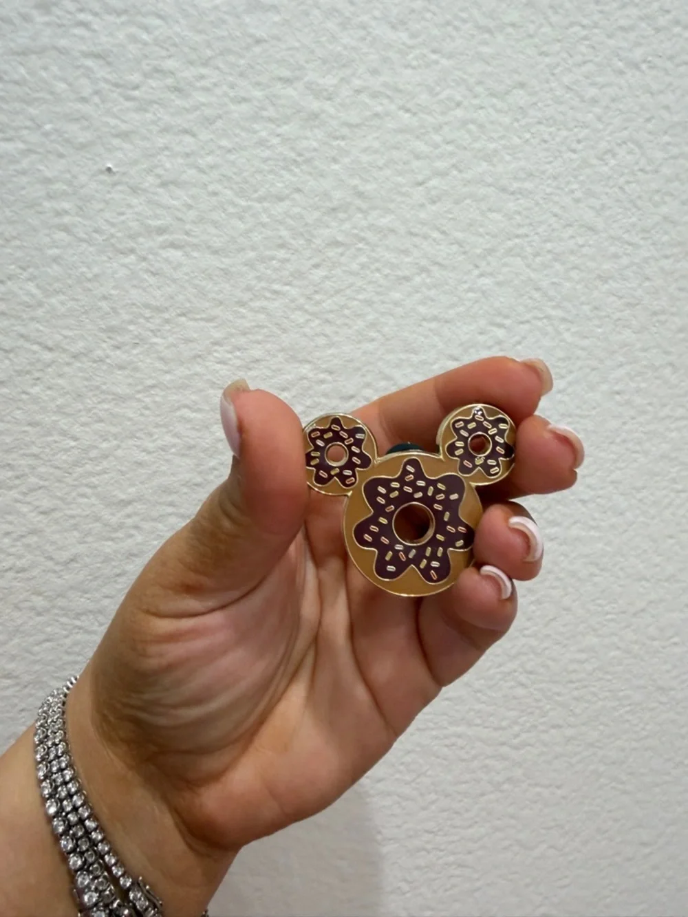 NEW Disney Mickey Mouse Ears Donut Enamel Pin - Picture 2 of 3